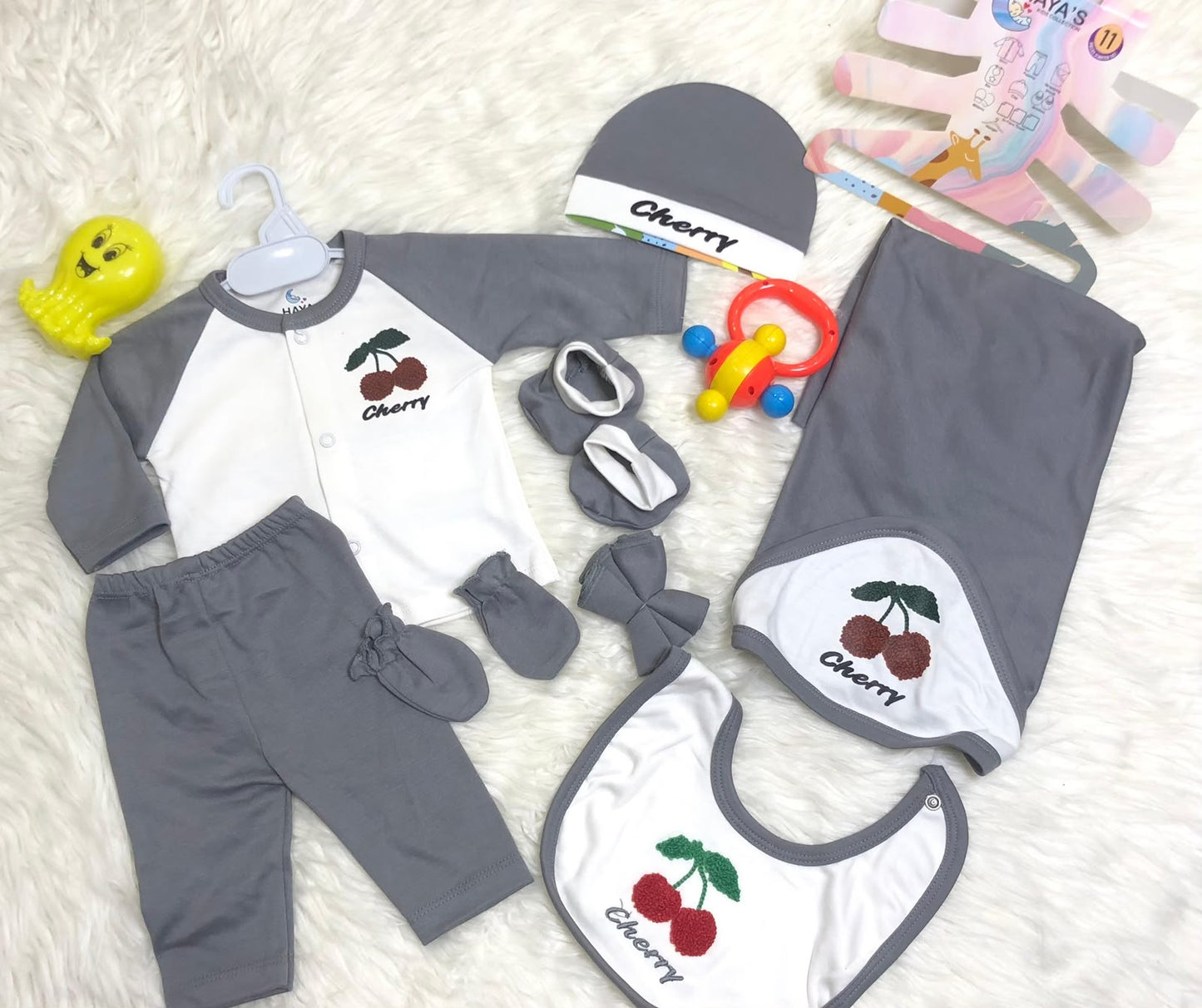 🍒 Cherry Baby Newborn Set